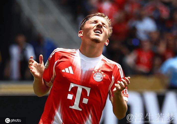 伦纳特·卡尔，你想起了谁？